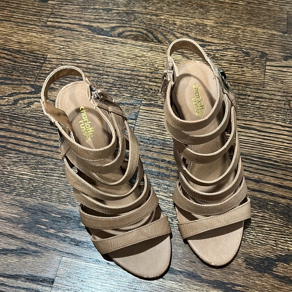 SOLD Tan heels, 4inch, open toe, open heel, new - Picture 2 of 4